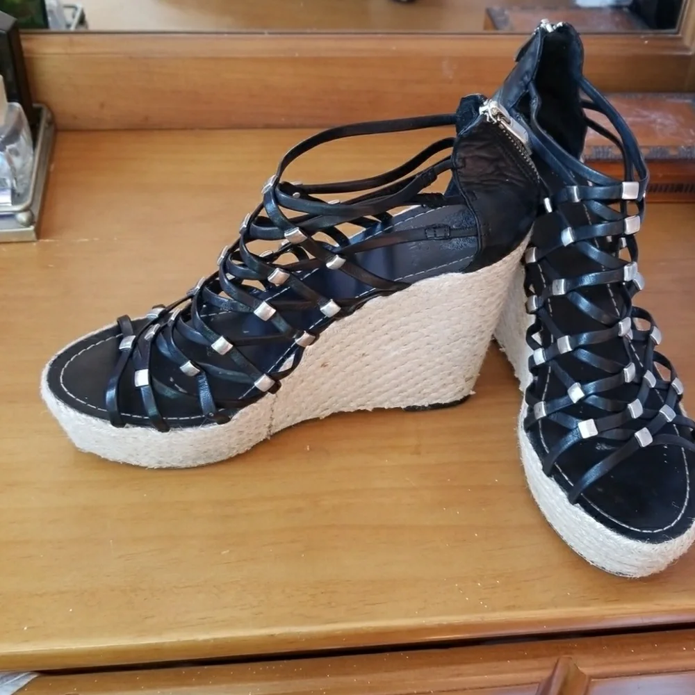 Vince Camuto platform sandals